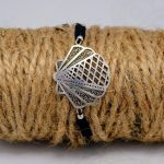 Pulseira concha com ponte