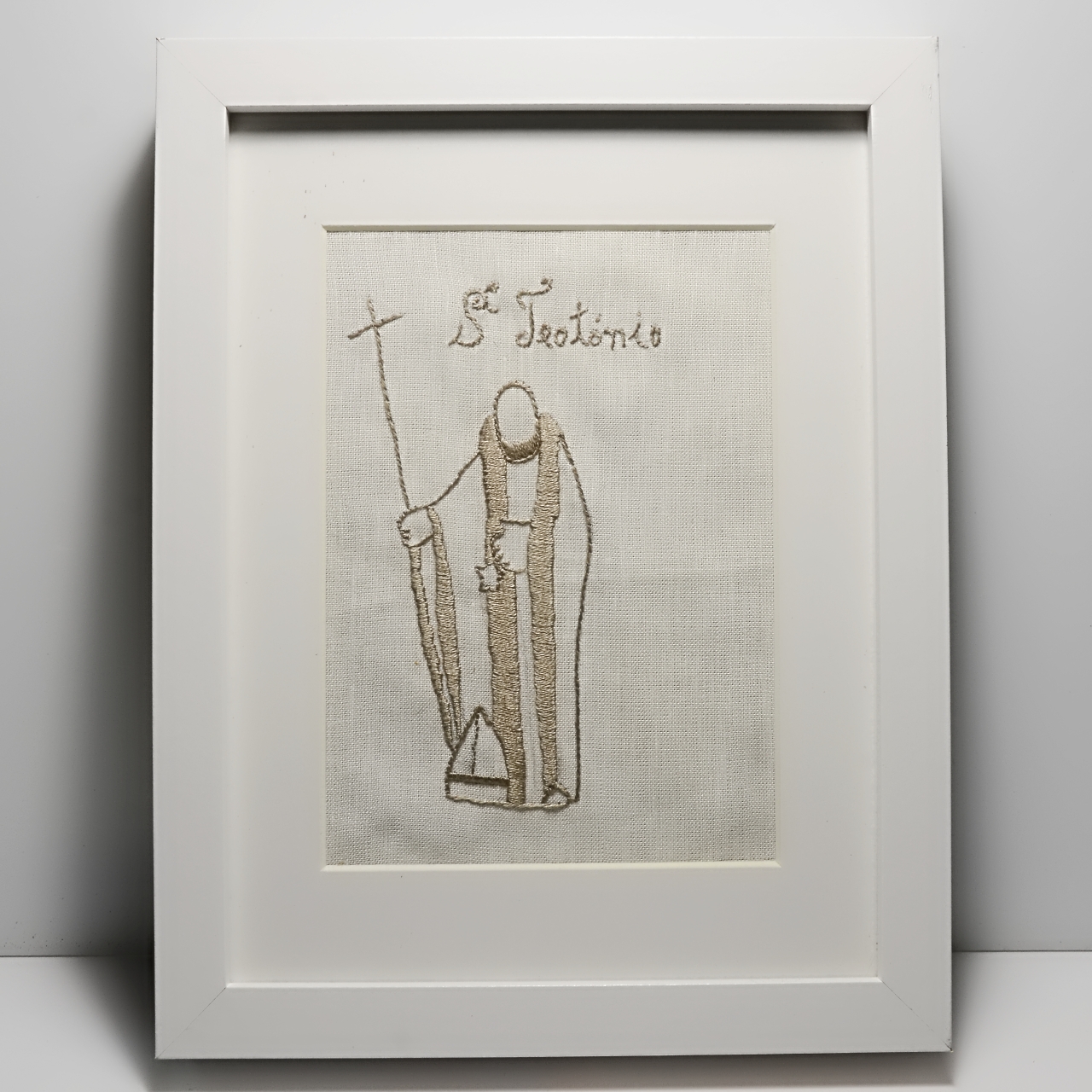 Quadro bordado S. Teotónio